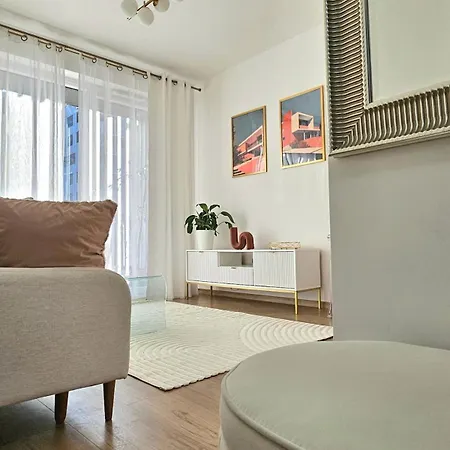 Super New Building Parking Wola-centrum Warszawa