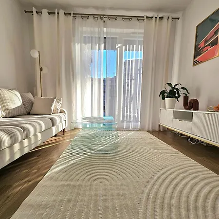 Super New Building Parking Wola-centrum Warszawa