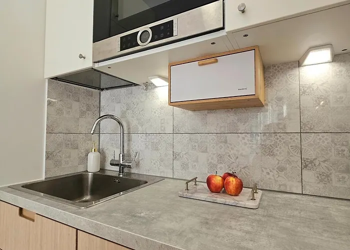 Super New Building Parking Wola-centrum *