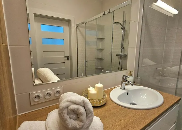 Super New Building Parking Wola-centrum *