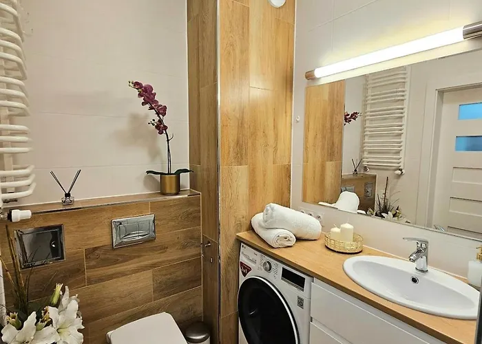 Super New Building Parking Wola-centrum